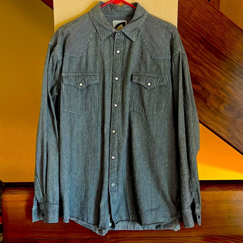Mountain Khaki Long-sleeved button down denim/white striped shirt-Buffalo&Pearl